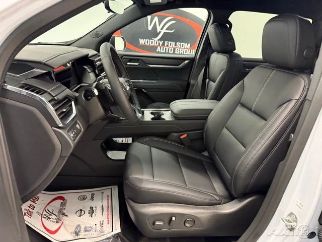 2026 GMC Acadia - Image 12 of 21