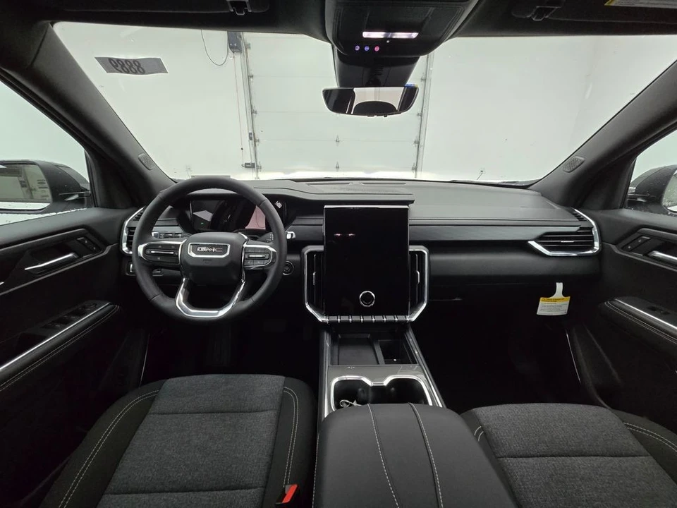 2026 GMC Acadia - Image 2 of 12