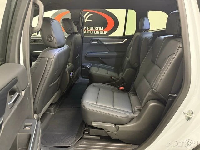 2026 GMC Acadia - Image 16 of 21