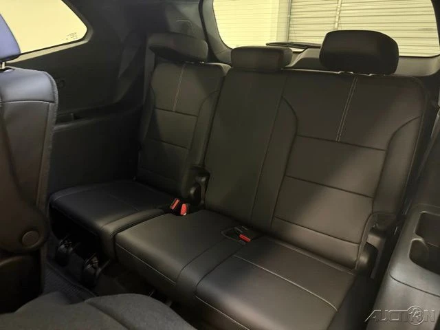 2026 GMC Acadia - Image 17 of 21