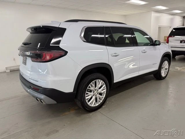 2026 GMC Acadia - Image 6 of 21