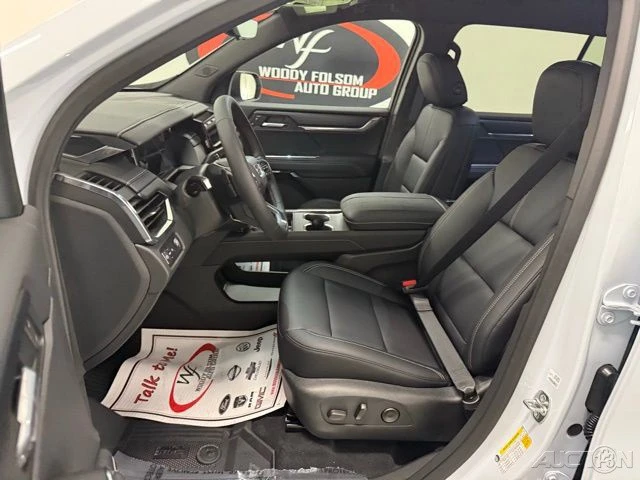2026 GMC Acadia - Image 12 of 21