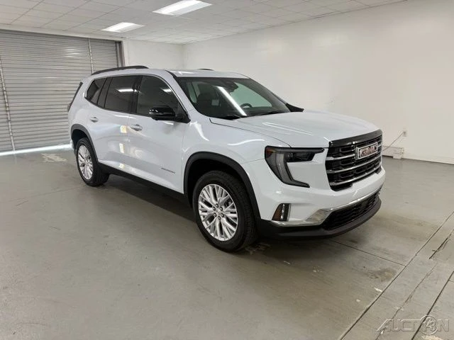 2026 GMC Acadia - Image 3 of 21