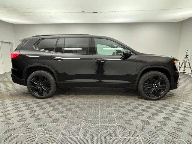 2026 GMC Acadia - Image 8 of 12