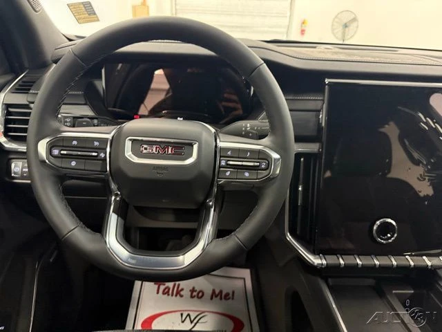 2026 GMC Acadia - Image 19 of 21