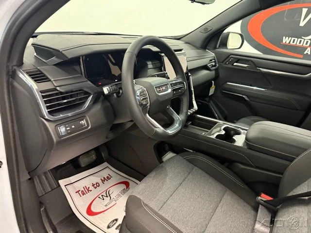 2026 GMC Acadia - Image 13 of 21