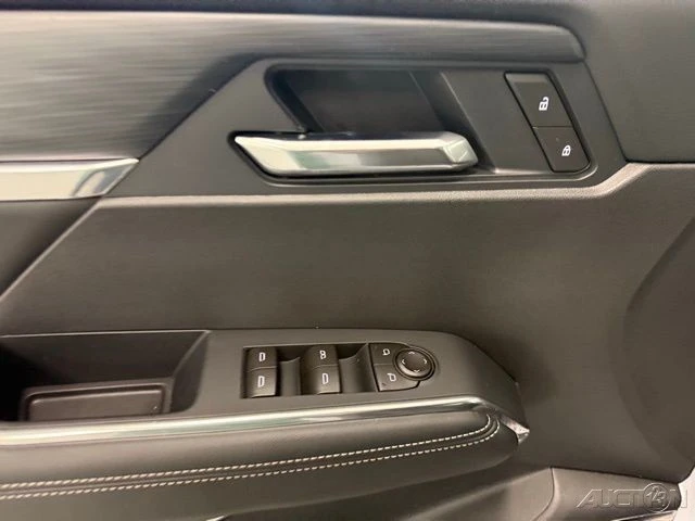 2026 GMC Acadia - Image 15 of 21