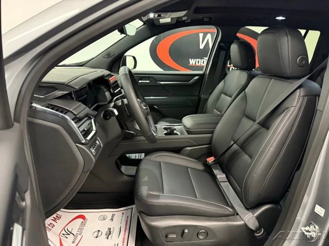 2026 GMC Acadia - Image 12 of 12