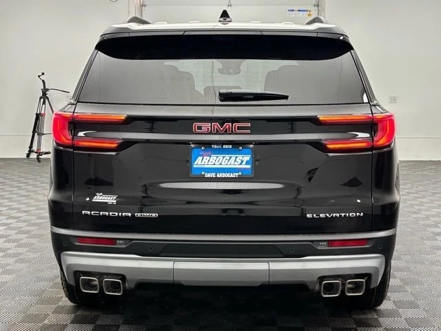 2026 GMC Acadia - Image 8 of 12