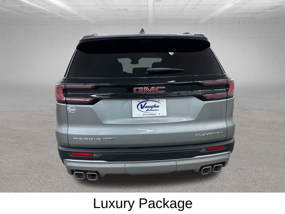 2026 GMC Acadia - Image 9 of 12
