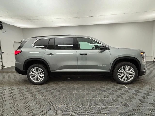 2026 GMC Acadia - Image 8 of 12