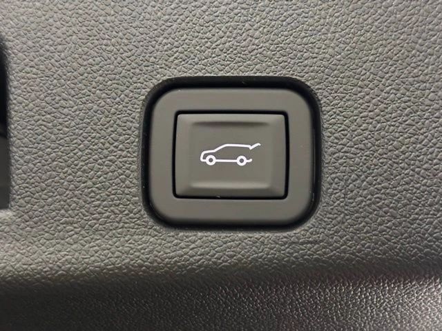 2026 GMC Acadia - Image 12 of 12