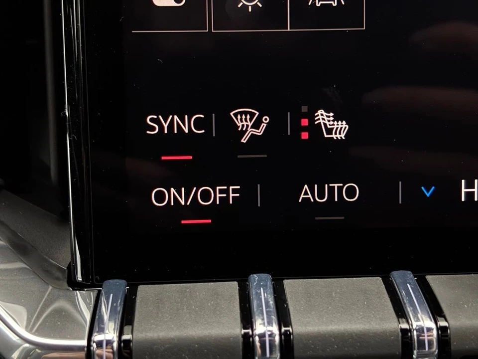 2026 GMC Acadia - Image 4 of 12