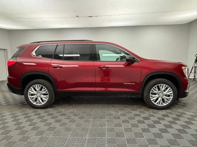 2026 GMC Acadia - Image 7 of 12