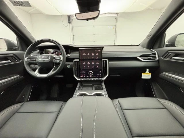 2026 GMC Acadia - Image 2 of 12
