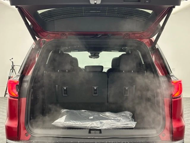 2026 GMC Acadia - Image 12 of 12