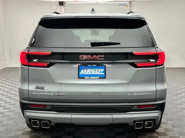 2026 GMC Acadia - Image 11 of 12