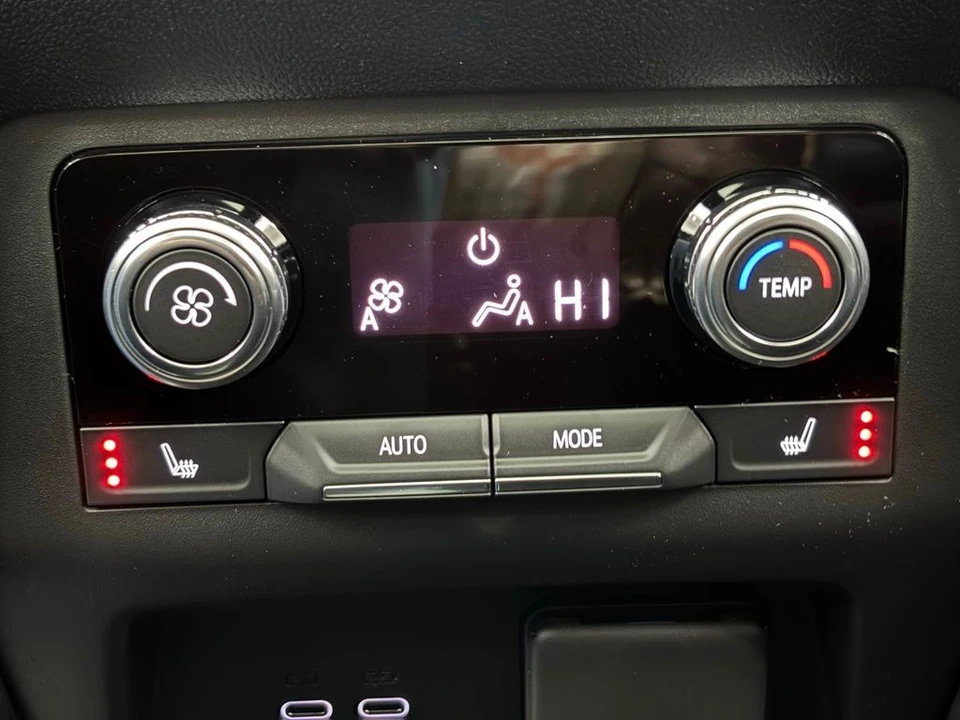 2026 GMC Acadia - Image 8 of 12