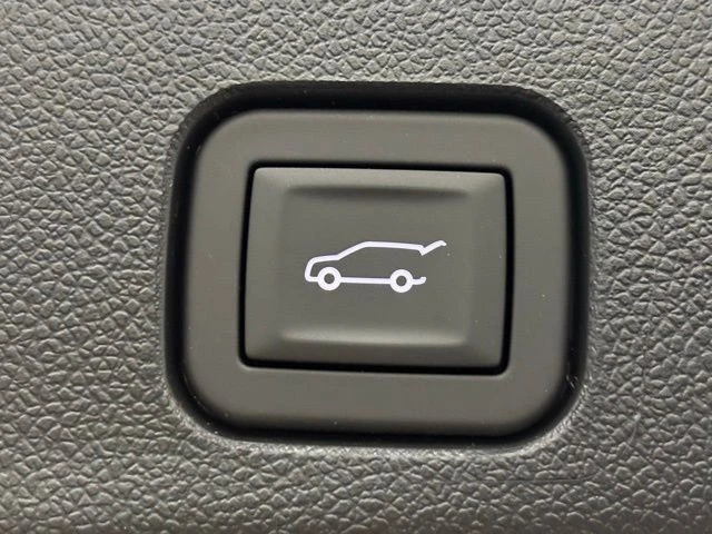 2026 GMC Acadia - Image 12 of 12