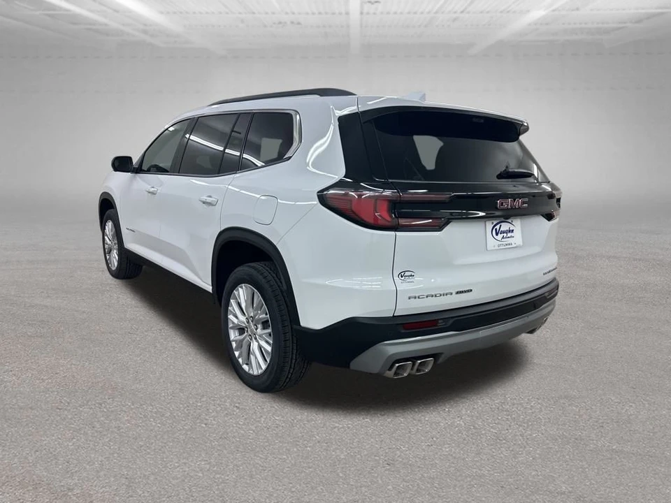 2026 GMC Acadia - Image 7 of 12