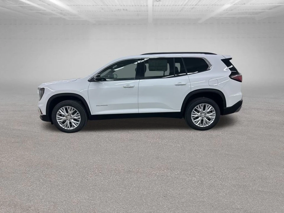 2026 GMC Acadia - Image 6 of 12