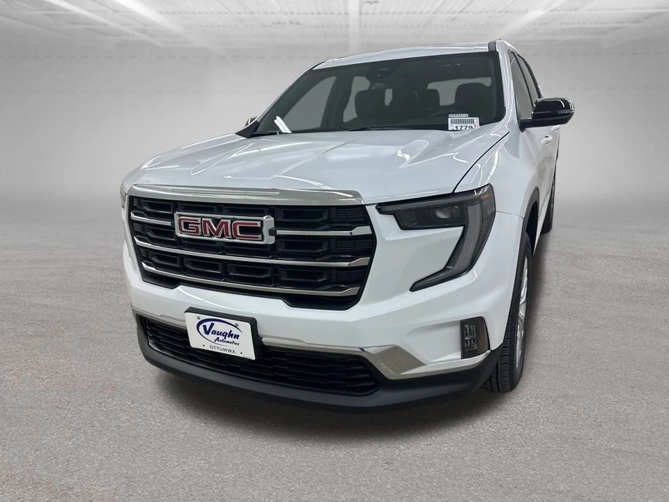 2026 GMC Acadia - Image 4 of 12