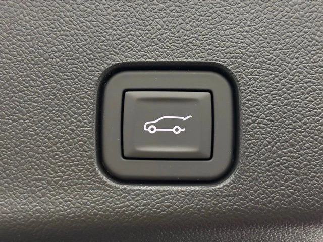 2026 GMC Acadia - Image 12 of 12
