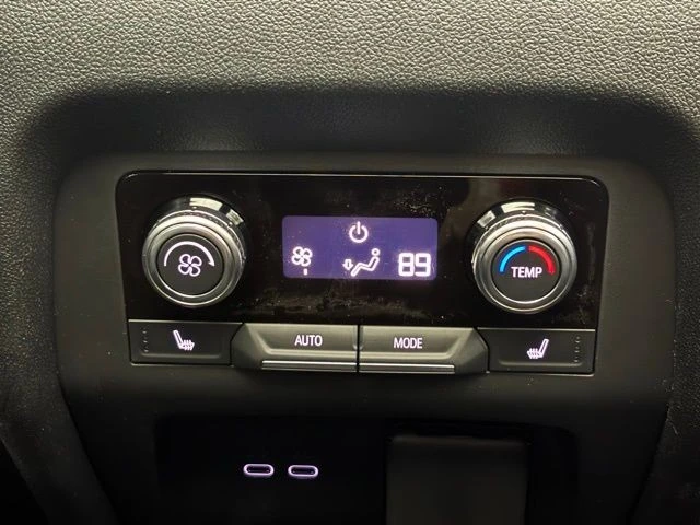 2026 GMC Acadia - Image 7 of 12
