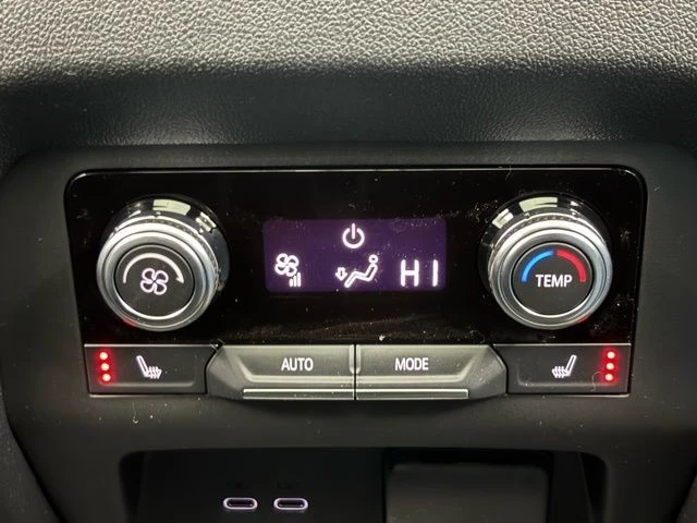 2026 GMC Acadia - Image 7 of 12