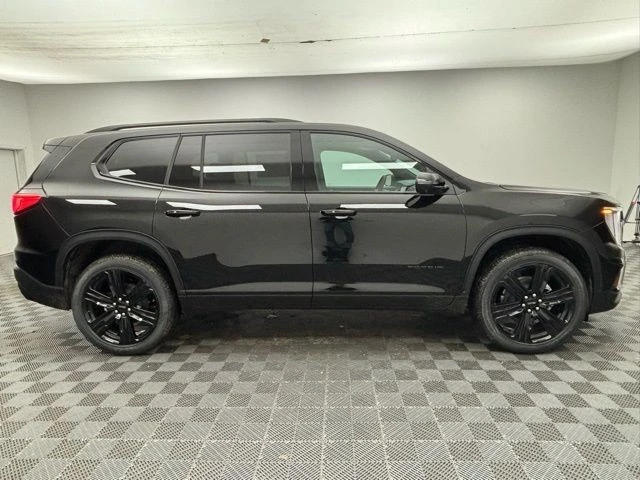 2026 GMC Acadia - Image 8 of 12