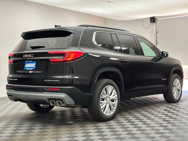 2026 GMC Acadia - Image 10 of 12
