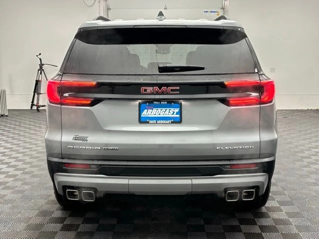 2026 GMC Acadia - Image 9 of 12
