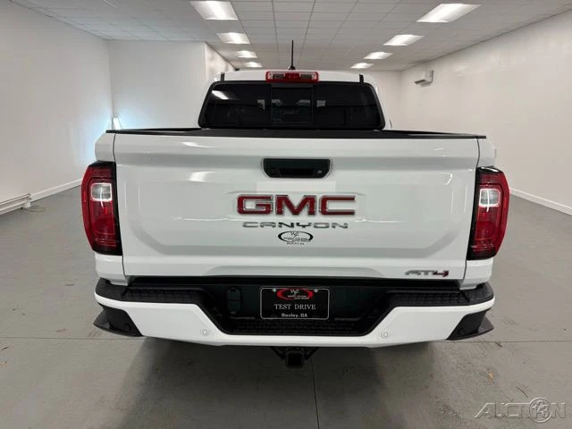 2026 GMC Canyon 2nd Gen - Image 7 of 12