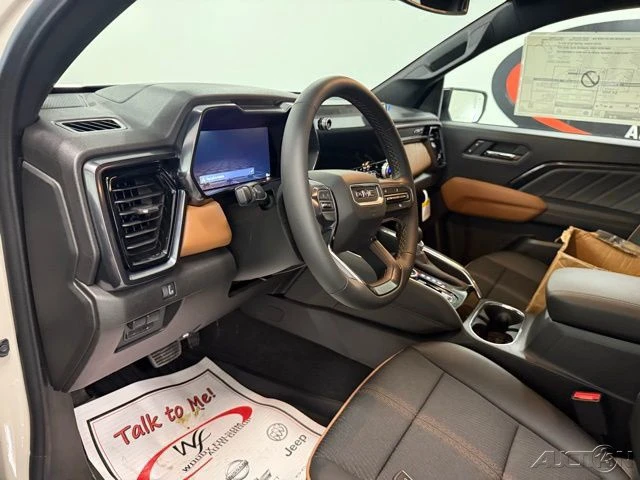 2026 GMC Canyon 2nd Gen - Image 12 of 12