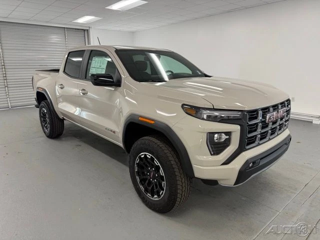 2026 GMC Canyon 2nd Gen - Image 3 of 12