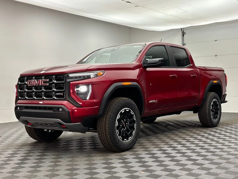 2026 GMC Canyon 2nd Gen - Image 12 of 12