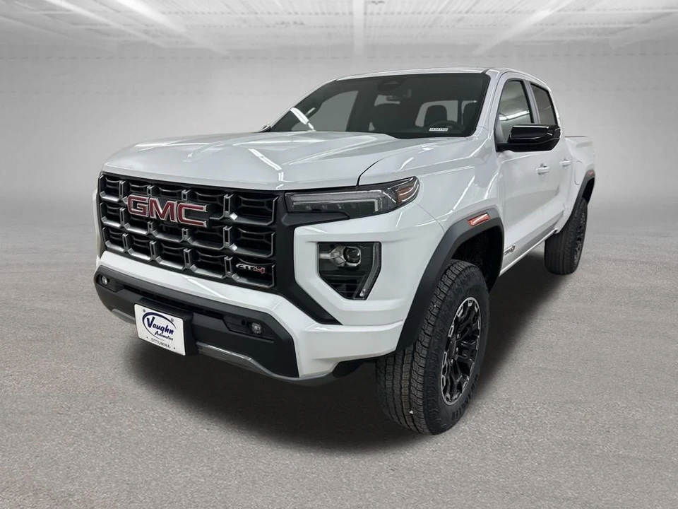 2026 GMC Canyon 2nd Gen - Image 5 of 12