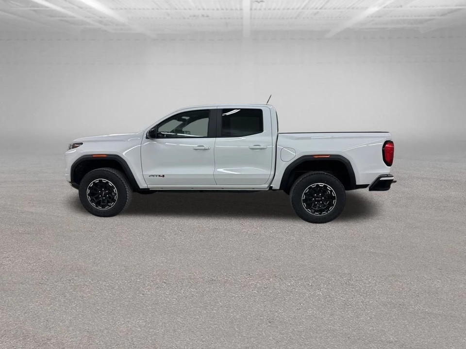 2026 GMC Canyon 2nd Gen - Image 6 of 12