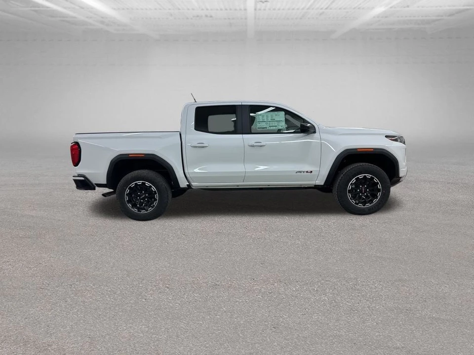 2026 GMC Canyon 2nd Gen - Image 12 of 12