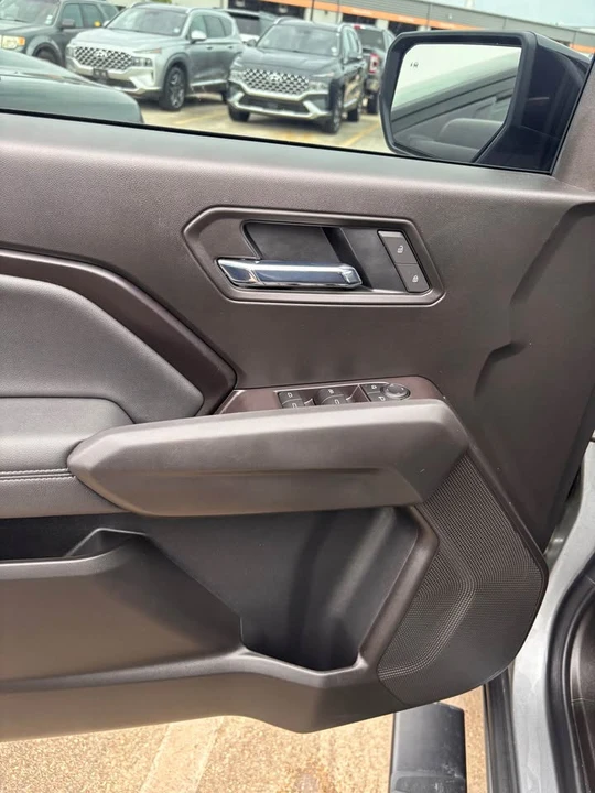 2026 GMC Canyon - Image 12 of 12