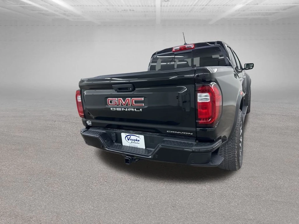 2026 GMC Canyon 2nd Gen - Image 10 of 12