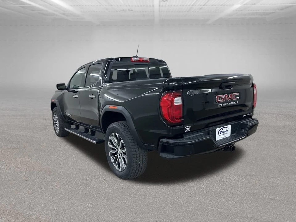 2026 GMC Canyon 2nd Gen - Image 7 of 12