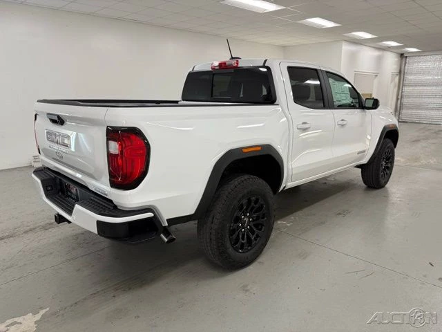 2026 GMC Canyon 2nd Gen - Image 6 of 21