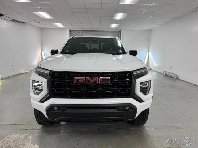 2026 GMC Canyon 2nd Gen - Image 2 of 19