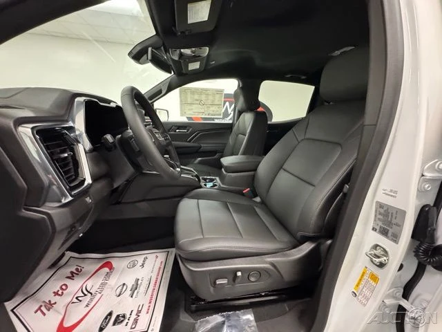 2026 GMC Canyon 2nd Gen - Image 16 of 19
