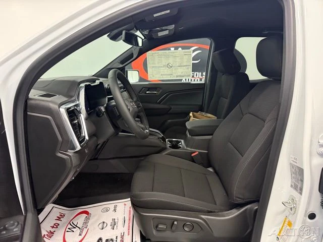 2026 GMC Canyon 2nd Gen - Image 9 of 12