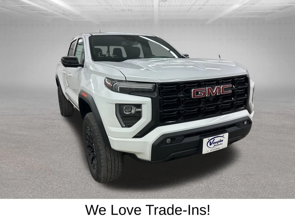 2026 GMC Canyon 2nd Gen - Image 2 of 12