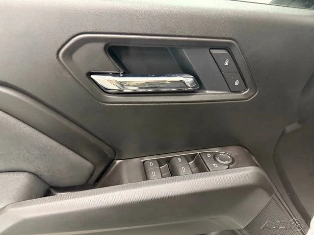 2026 GMC Canyon 2nd Gen - Image 14 of 21