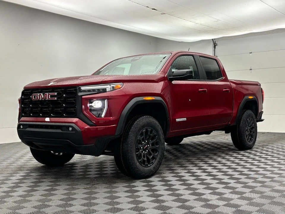 2026 GMC Canyon 2nd Gen - Image 12 of 12