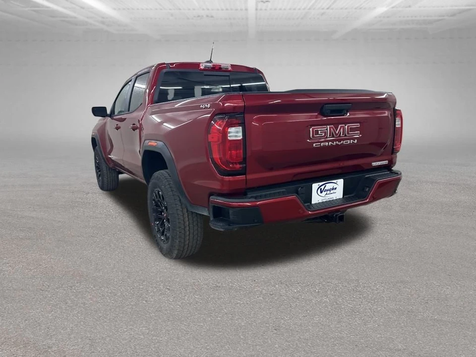 2026 GMC Canyon 2nd Gen - Image 8 of 12